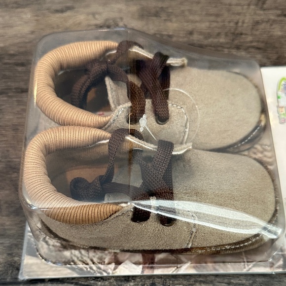 Team RealTree Baby Size 5 Tan/Camo Lace Up Shoe - Picture 5 of 7